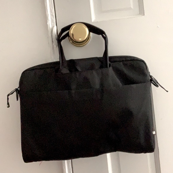 Incase Computer Bag - Picture 3 of 3